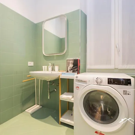 Train Station| 3br| A/c| Center By Tilo