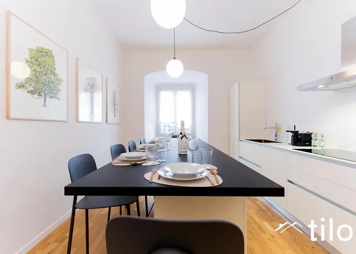 Train Station| 3br| A/c| Center By Tilo