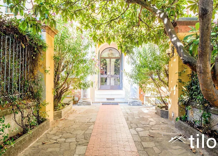 Train Station| 3br| A/c| Center By Tilo